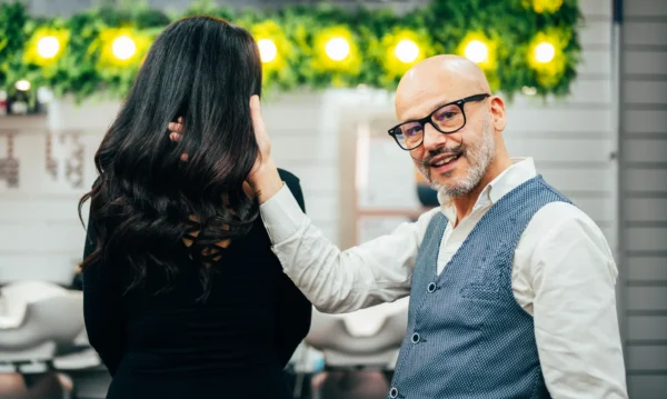 Extension Capelli Naturali Tape Weft (Remy Hair Indiano di Alta Qualità)